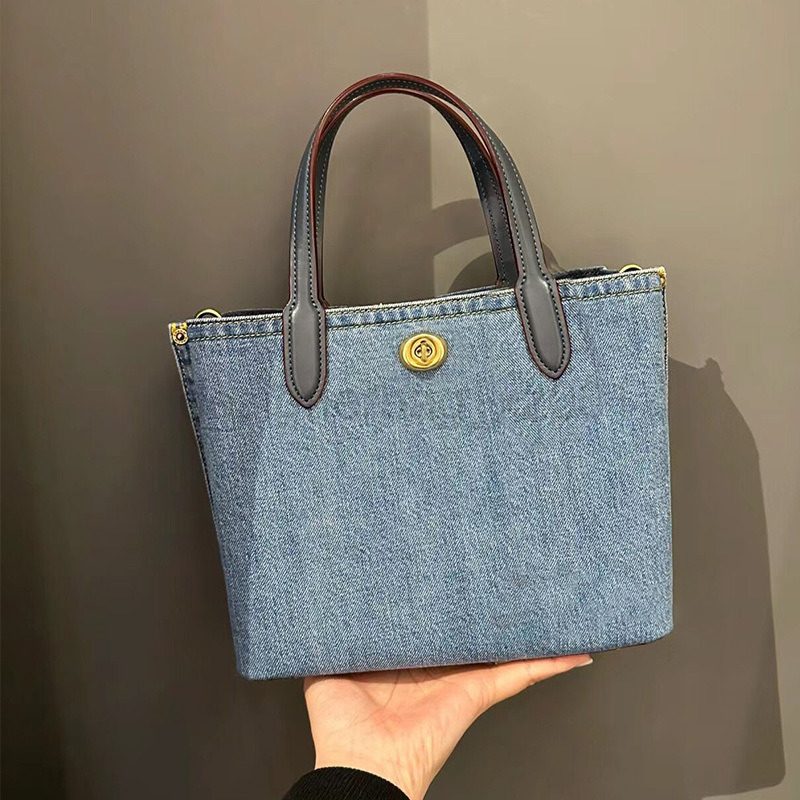 Fashion Classic Bag Designer 10a Top Nikiduncks Woman Handbagevening Bags 2024 New Washed Cowboy Handheld Large Capacity Crossbody Tot