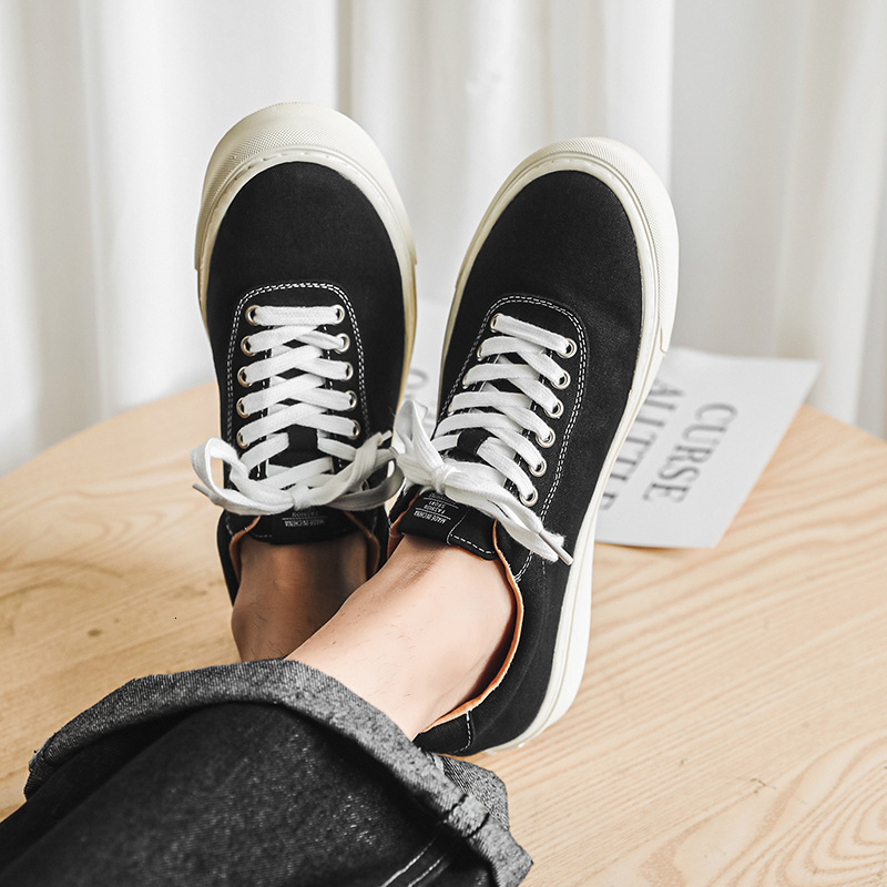202 Summer New Casual Men's Board Cloth Breathable Trendy Versatile Sports Shoes Men