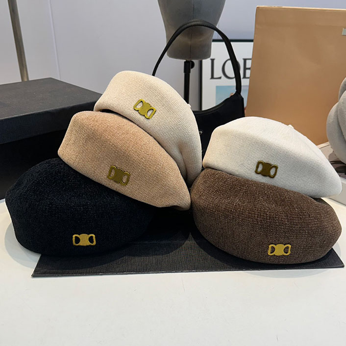 Gold Letter Berets Vintage Women Beret Knitted Wool Hats Designer Soft Caps Vintage Beanie Multi Colored