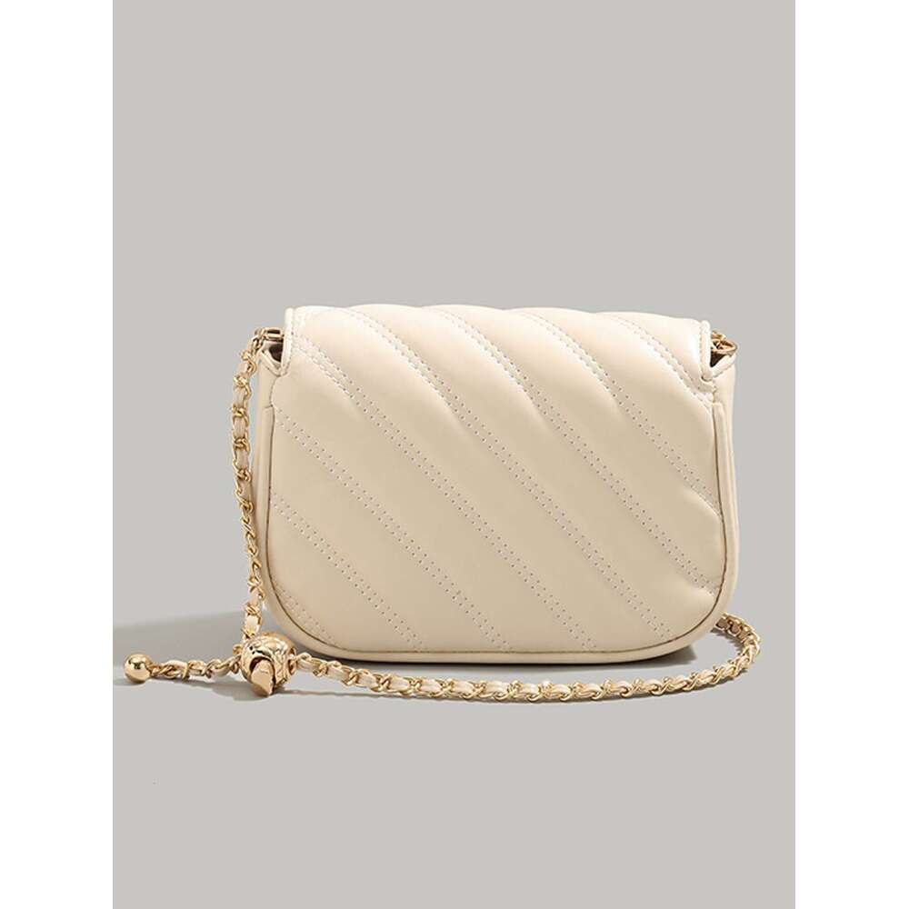 Designer Bag Women's 2024 New Niche Texture Embroidered Chain Bag, Crossbody Bag, Underarm Bag, Mini Square Bag