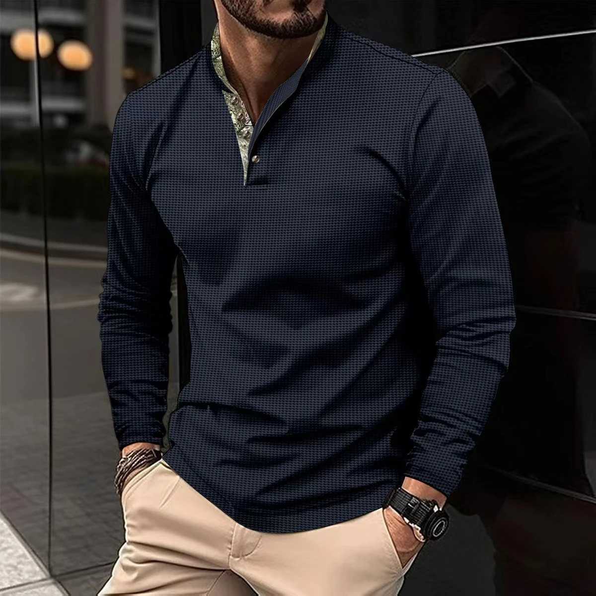 New casual mens spring and autumn chest sports long sleeved SVE collar T-shirt European long sleeved SVE shirt W241106