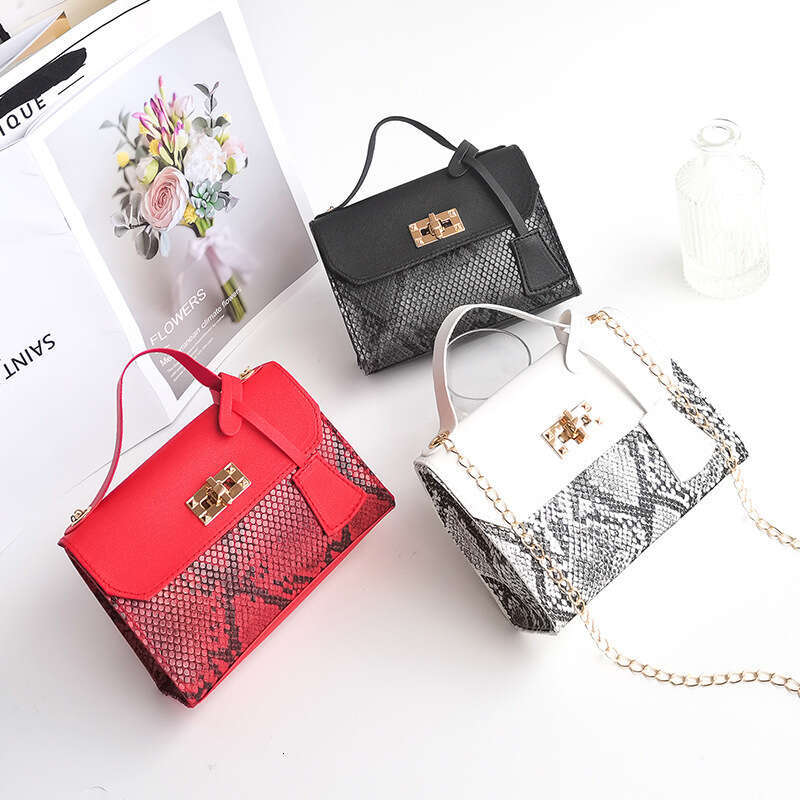 Designer Bag European And American Retro Women's Bags, Snake Print Handbags, Shoulder Crossbody Bags, Mobile Phone Bags, Korean Style Fashion 3f8