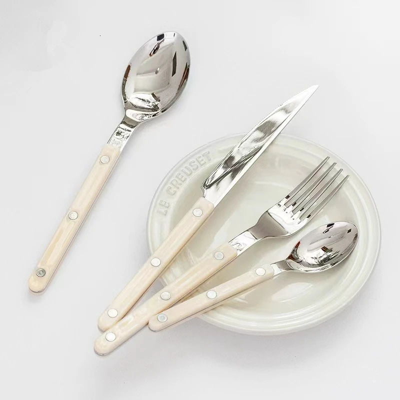 24Pcs France Style Fashion Cutlery Set 1810 Stainless Steel Gift Flatware 304 Knife Fork Spoon Dinnerware for 6 Drop 241106