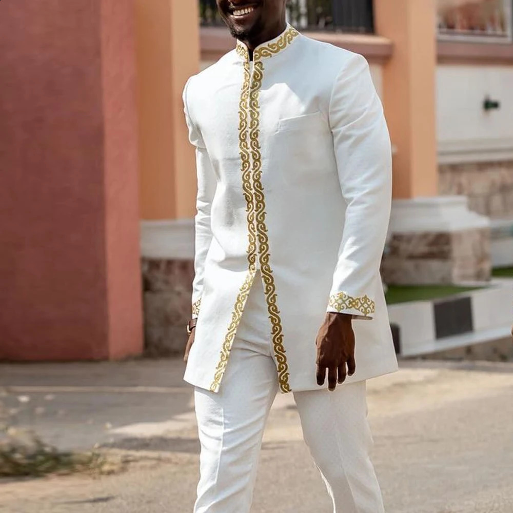 White Kaftan Mens Set Embroidered Flower Top Kaunda Set African Casual Clothing Traditional 2PCS Set Wedding Evening Dress 241106