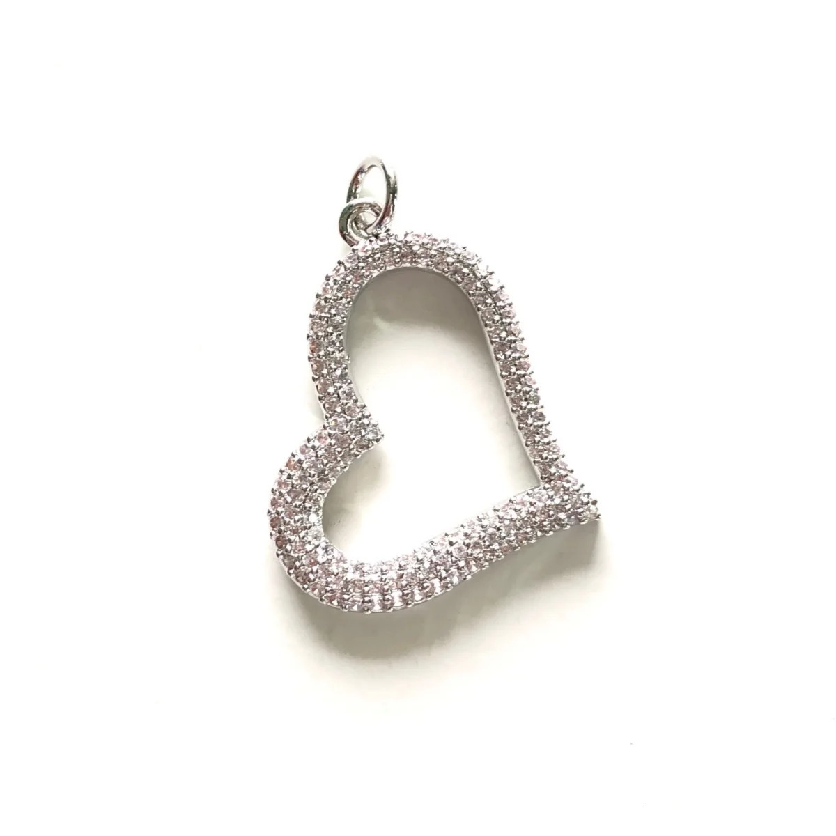 5 exquisite zirconia Pave heart-shaped charm pendants suitable for womens bracelets girl necklaces gold plates sparkling jewelry DIY accessories 24110
