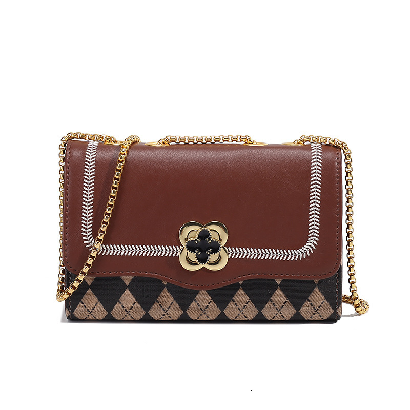 Hong Kong Trendy Lucky Flower Small Fragrant Style Lingge Bag Versatile Women's Designer Single Shoulder Crossbody Bag