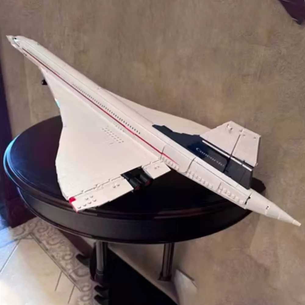 Free shipping Blocks 10318 Concorde Airbus Building Block Technology 105CM Aircraft Model Brick Childrens Education Toy Christmas Gift