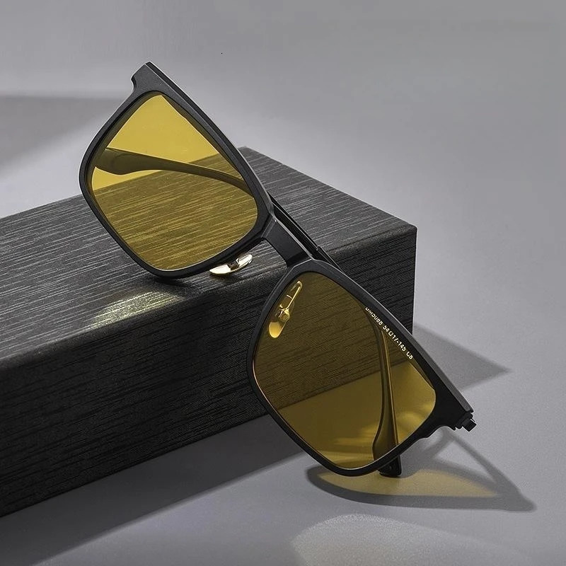 YIMARUILI Fashion Polarized Magnetic Clip On Glasses TR90 Pure Retro Square Optical Prescription Eyeglasses Frame Men 241105