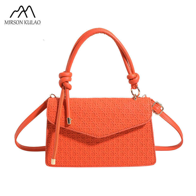 New Europe And The United States Early Autumn Solid Color Crossbody Single Shoulder Simple Dia Lattice Small Square Bag