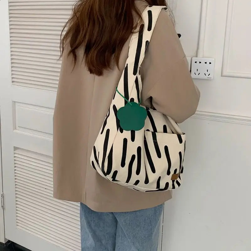 Small and high-end zebra patterned canvas womens large capacity handbag student grade shoulder bag womens handbag 241105
