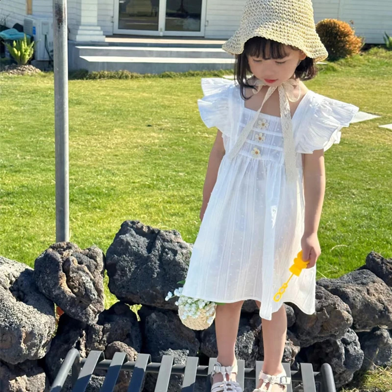 Girl Dress Summer Lovely Ruffle Sleeveless Solid Cotton Party Dresses for Children Casual Clothing Kids Fashion Style y240326bj