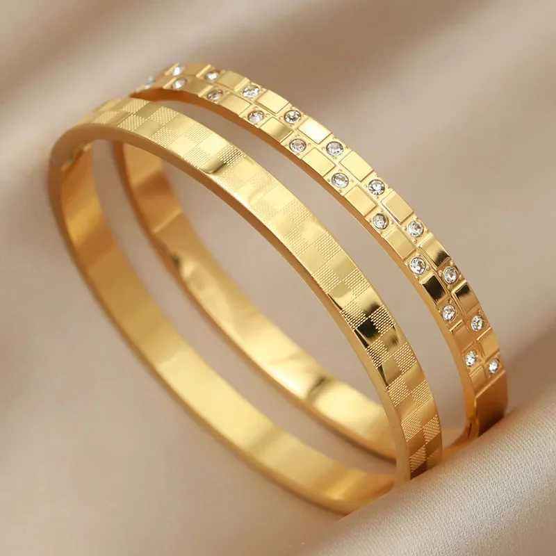 Stainless steel metal crystal Geely bracelets and bracelets used for exquisite jewelry bracelets of fashion brands X241106
