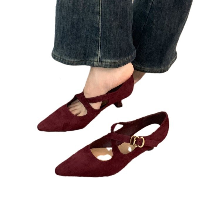 Cross strap low heel red single shoe women's 2024 spring and autumn temperament matching skirt niche evening Mary Jane shoes