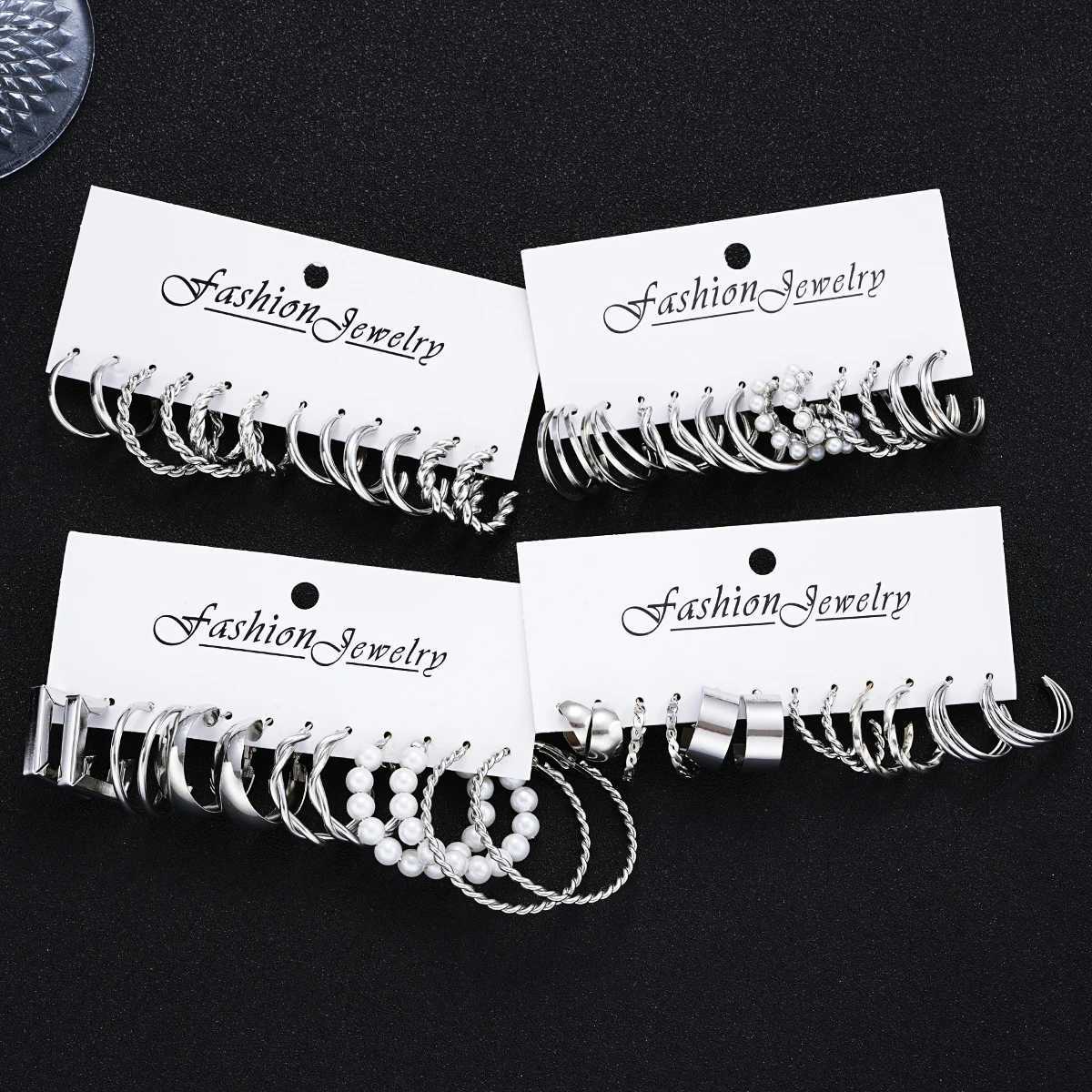 24 piece fashionable retro ring earring set suitable for Wenboho metal rings Geely Twist pearl earrings fashionable jewelry gifts X241106