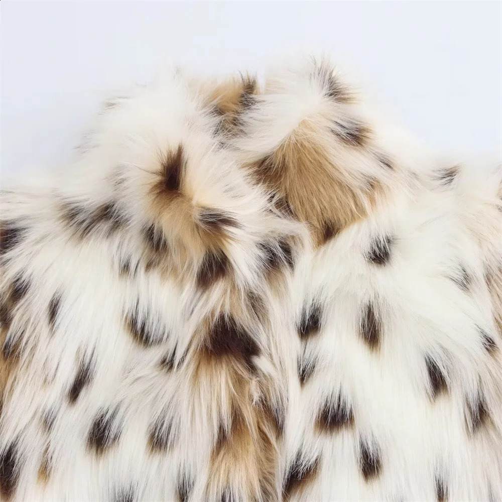 Autumn European And American Style Womens Clothing Fashion Long Sleeved Stand Up Collar Slimming Faux Fur Jacket 241104