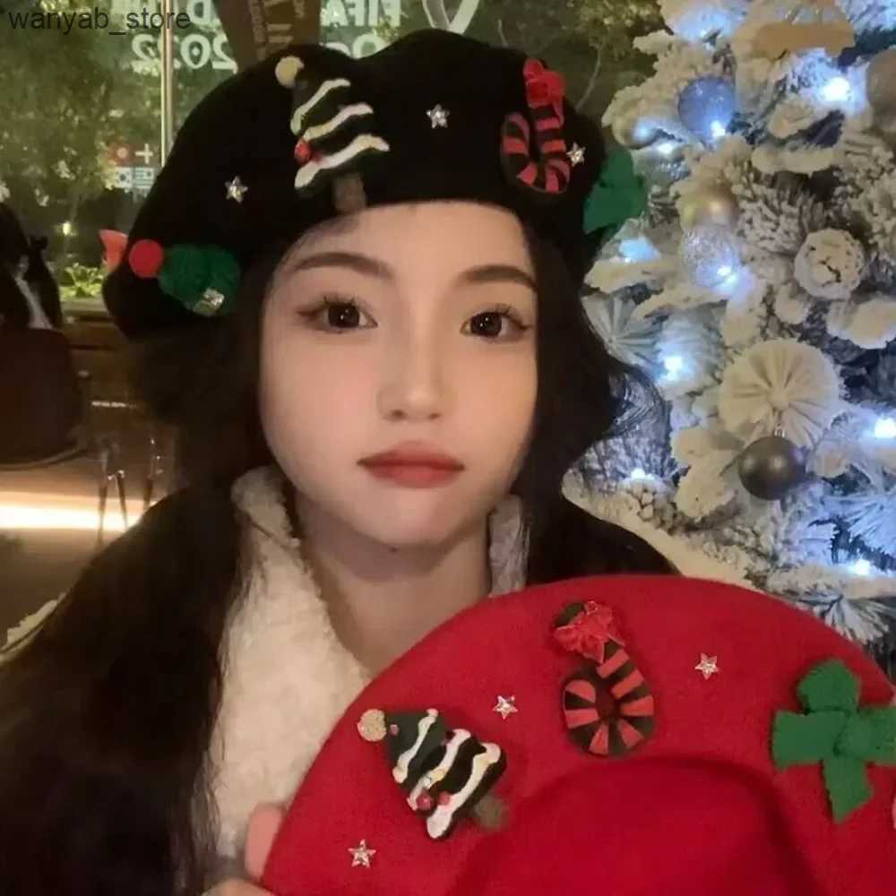 Wide Brim Hats Bucket Hats Women Christmas Beret Cap Red Green Beret Female Winter Headwear Xmas Party Dress Up New Year Gifts Girl Wool Christmas Hat