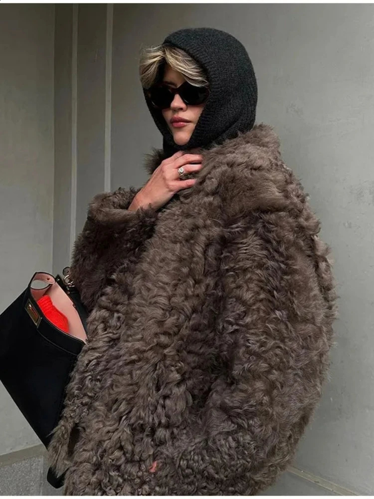 Fur Stand Collar Women Jackets Long Sleeve Fringes Solid Female Coat Autumn Elegant Single Breasted Thicken Ladies Overcoat 241104