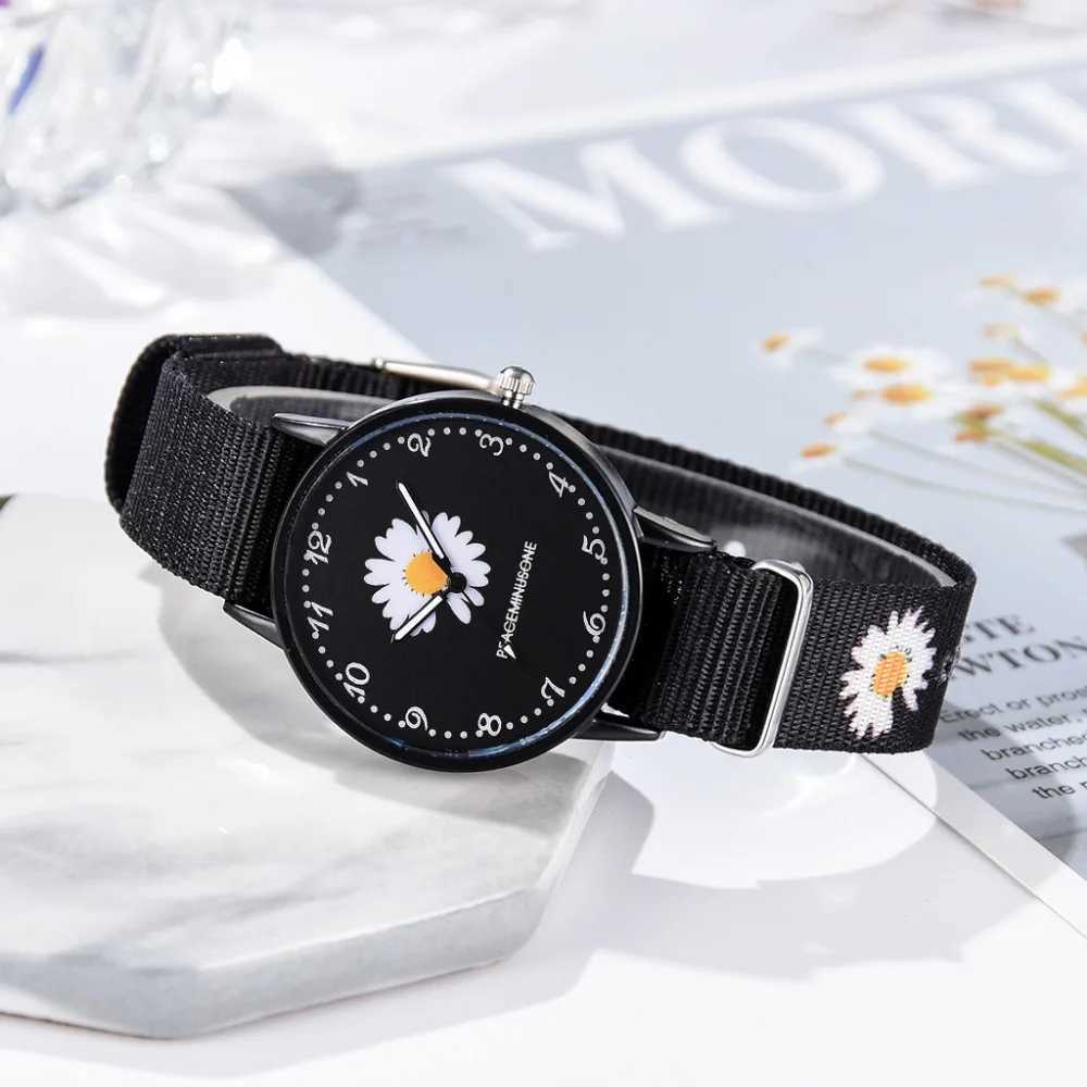 Wen Watch Nylon Strap Chrysanthemum Womens Watch Fashion Watch Bracelet Set Quartz Clock Hot Stainless Steel Relogo Womens Watch X241106