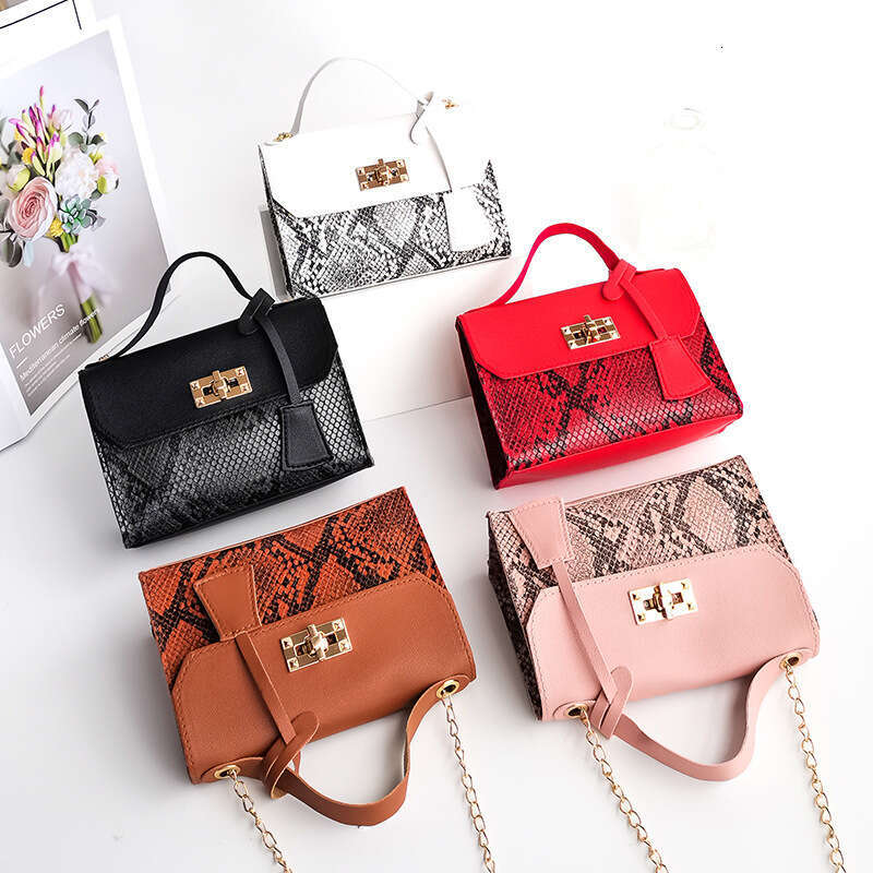 Designer Bag European And American Retro Women's Bags, Snake Print Handbags, Shoulder Crossbody Bags, Mobile Phone Bags, Korean Style Fashion 3f8