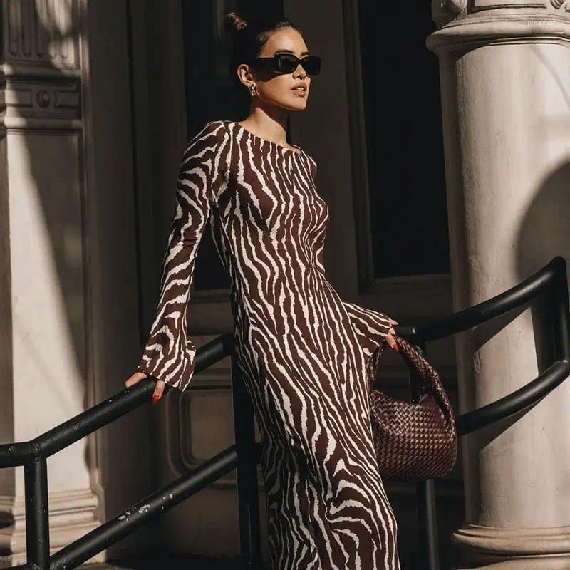 Casual Dresses Long Sleeve Rose Printed Maxi Dress Elegant Floral Print Flare Chiffon Summer Women O Neck Slim Beach Holiday Party