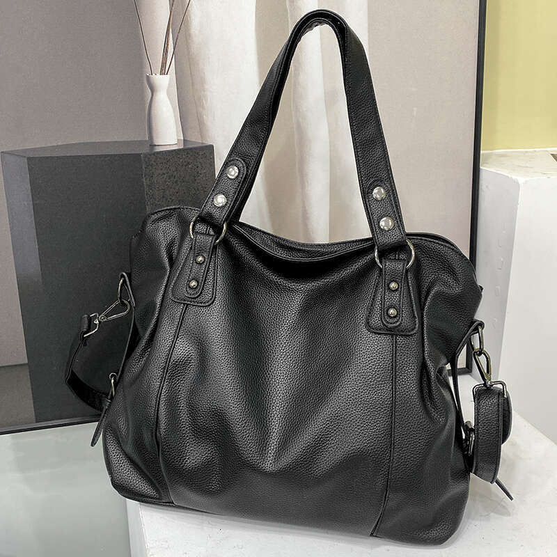 Designer Bag Female Hobo Handbag Large Capacity Shoulder Bags Big Stylsih Tote Bag Ladies Soft Leather Hobos Messenger Bags Women Shopper Bag