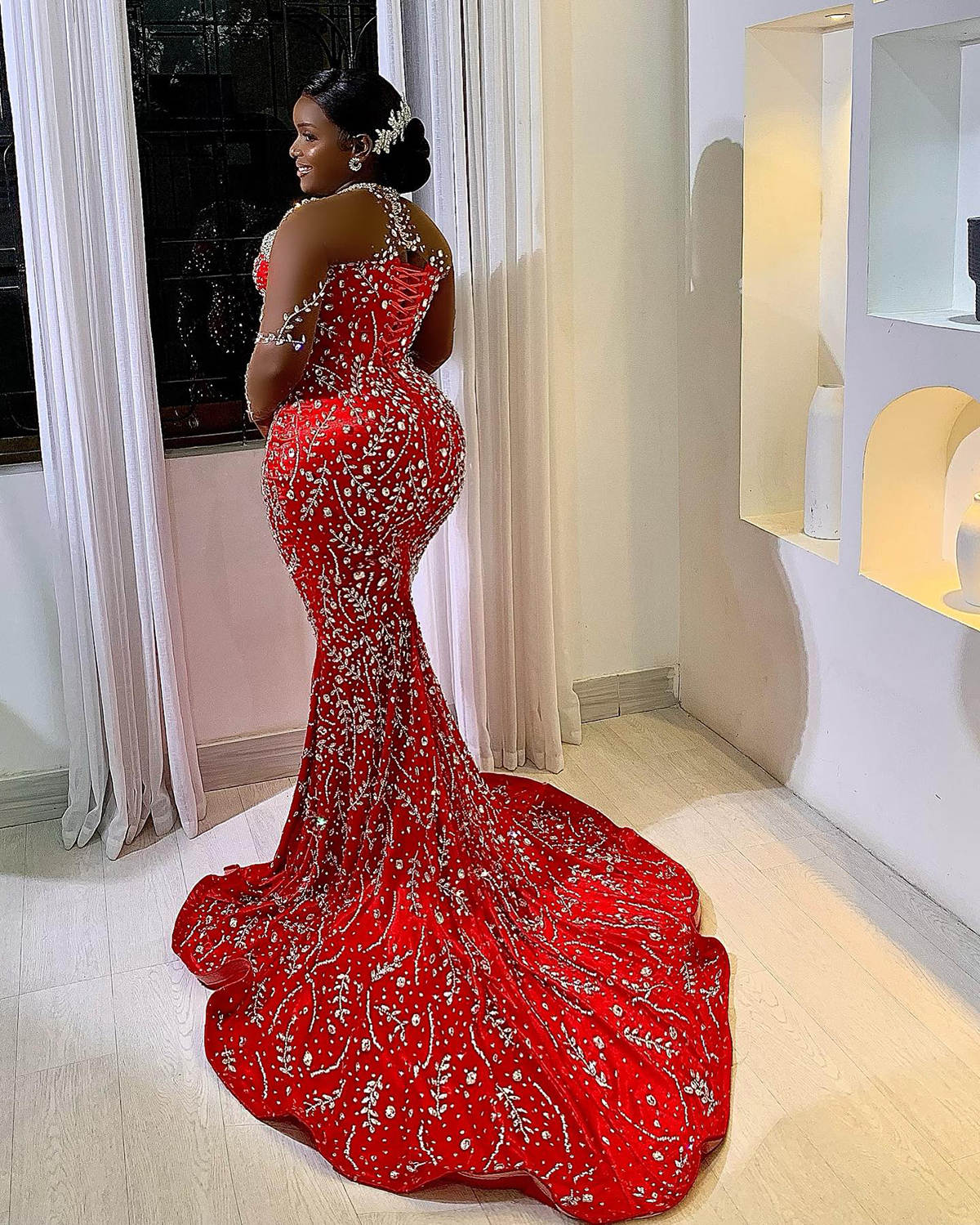 Luxury Plus Size Mermaid Wedding Dress Beaded Crystal O Neck Bride Gowns Sweep Train Illusion Bridal Dresses Customized