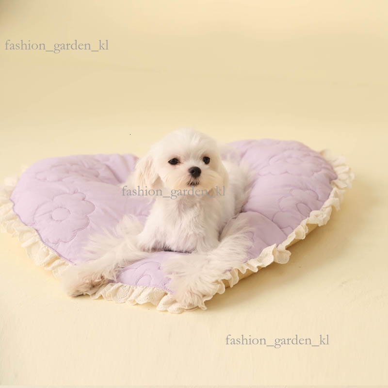Autumn And Winter Love Type Dog Mat, Dog Bed Four Season Universal Warmth, Cat Nest, Pet Bed, Schnauzer, Teddy Bear 814