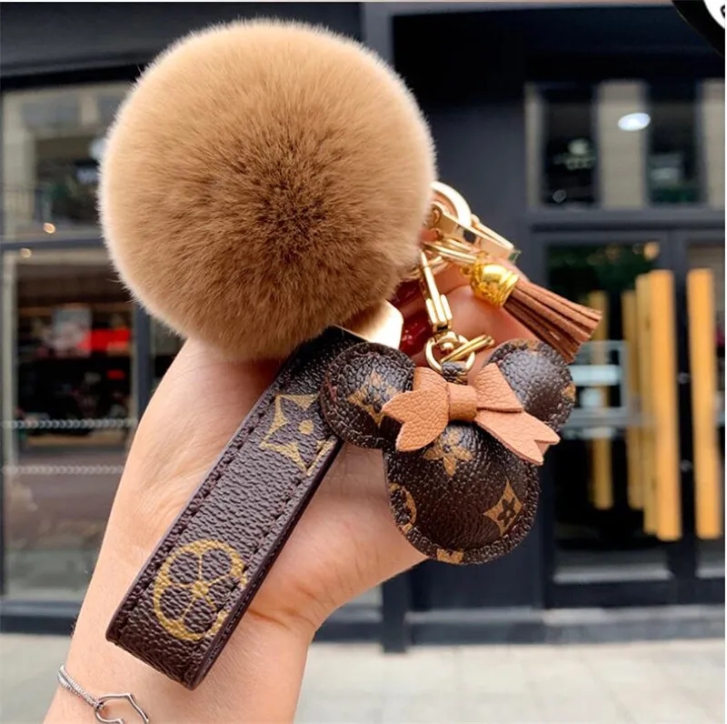 Designer keychain bear mouse head leather fur ball pendant women key chain purse bow handbag pendant metal fashion personality creative cute men High quality