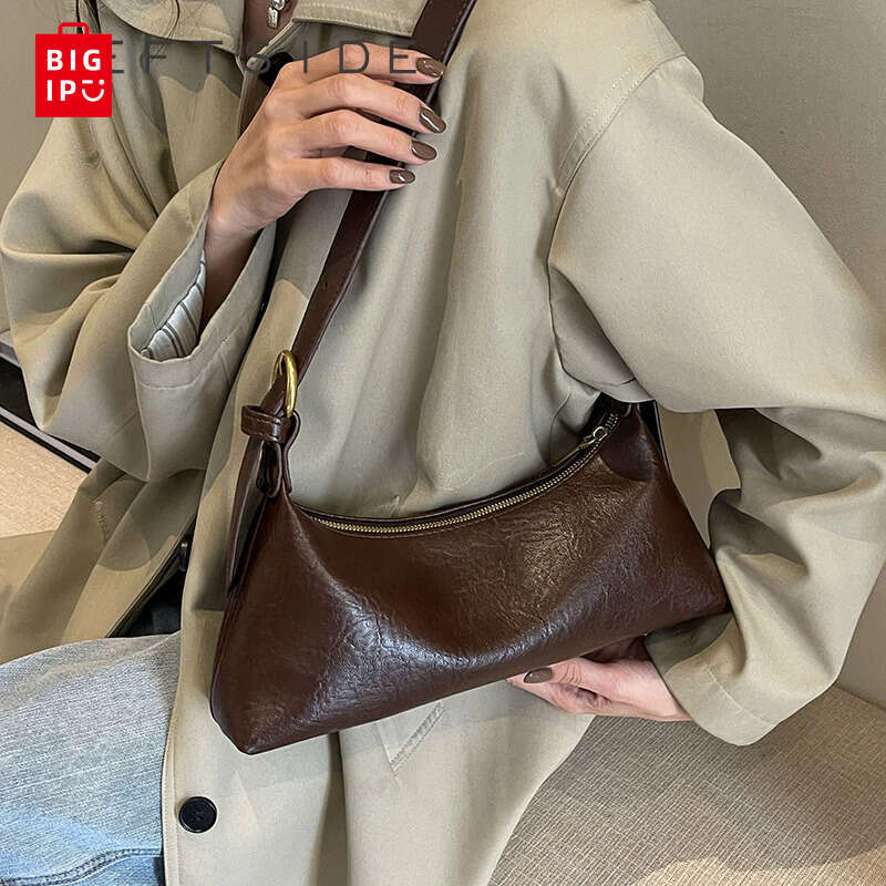 Designer Bag LEFTSIDE Design Small PU Leahter Underarm Bags For Women 2024 Winter Fashion Designer Females Shoulder Bag Handbags And Purses