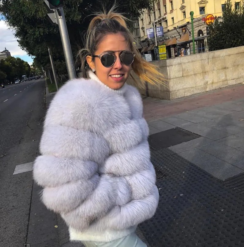 2024 Women Faux Fur Coat Autumn Winter High Quality Fluffy Short Coat Faux Fox Fur Jacket Ladies furry Fashion Tops