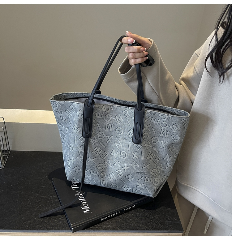 New designer fashion large capacity letter fashion network celebrity fashion women's handbag autumn single shoulder multifunctional high-end wome