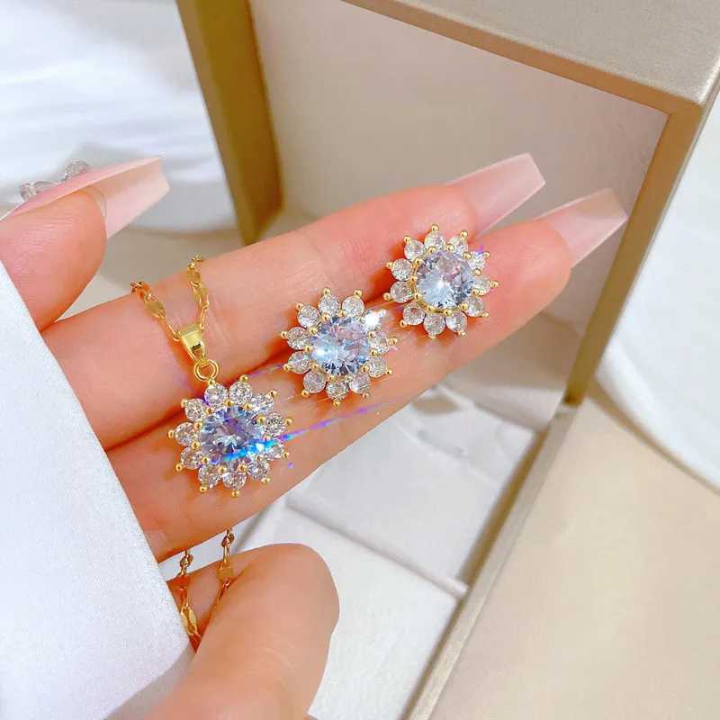 Premium Velvet Zircon Jewelry Set Stainless Steel Fashion Flower Pendant Necklace Earrings Party Gift X241106