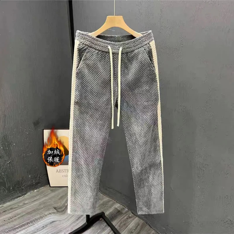 Mens Clothing Winter Trendy Vintage Contrast Color Patchwork Pants Casual Slim Pockets Straight Thick Velvet Warm Sweatpants 241104
