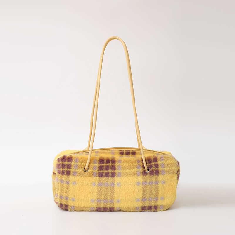 fur bag women with fragrant style, woolen plaid shoulder bag, Korean version, fashionable underarm bag, high-end plush bag 241115