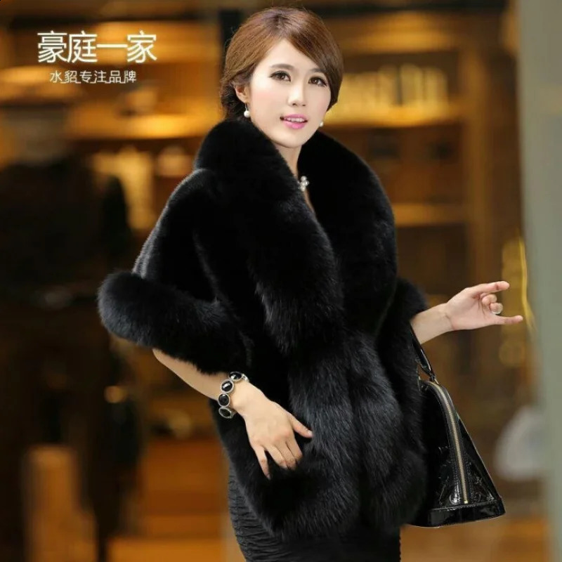 Woman Fox Fur Shawl Vest Jacket Fluffy Cape Natural Poncho Lady Scarf Wrap Coat Wedding Party Clothing Q433 241105