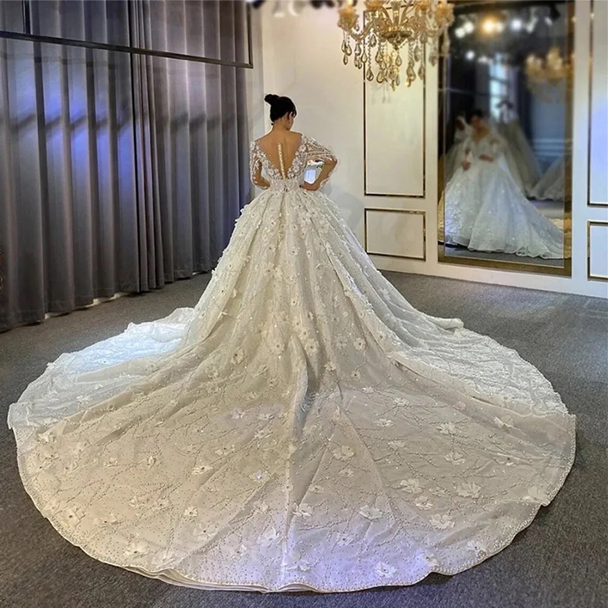 Beads Wedding Dress Illusion Lace Sequins Bridal Gowns Long Sleeves Crystals Robes 3D Floral Brides Gowns Vestido De Novia