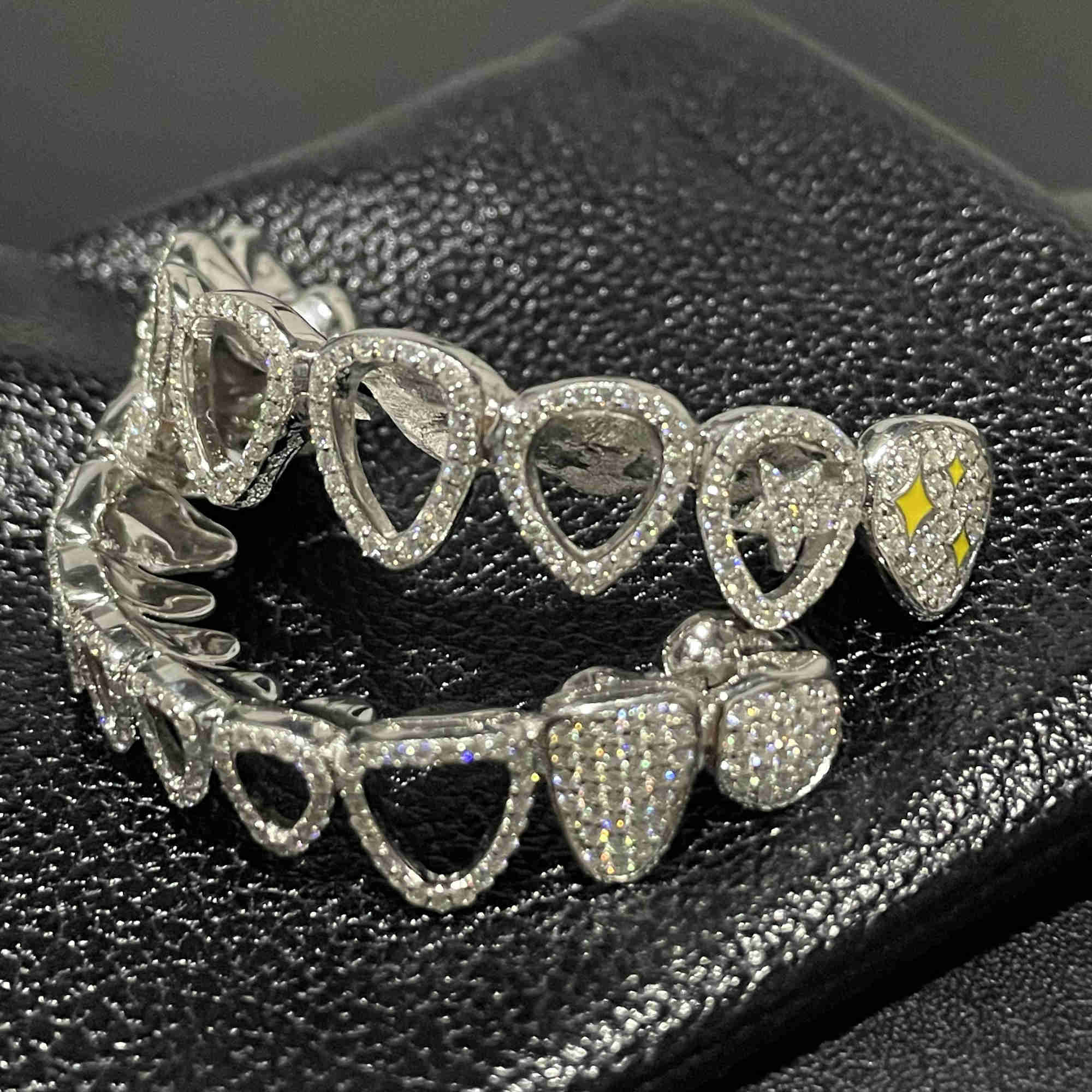 Sparkle Custom Made Hip Hop Iced Out Sterg Sier grills gold Jewelry zigzag setting VVS Moissanite Teeth Mouth Grillz