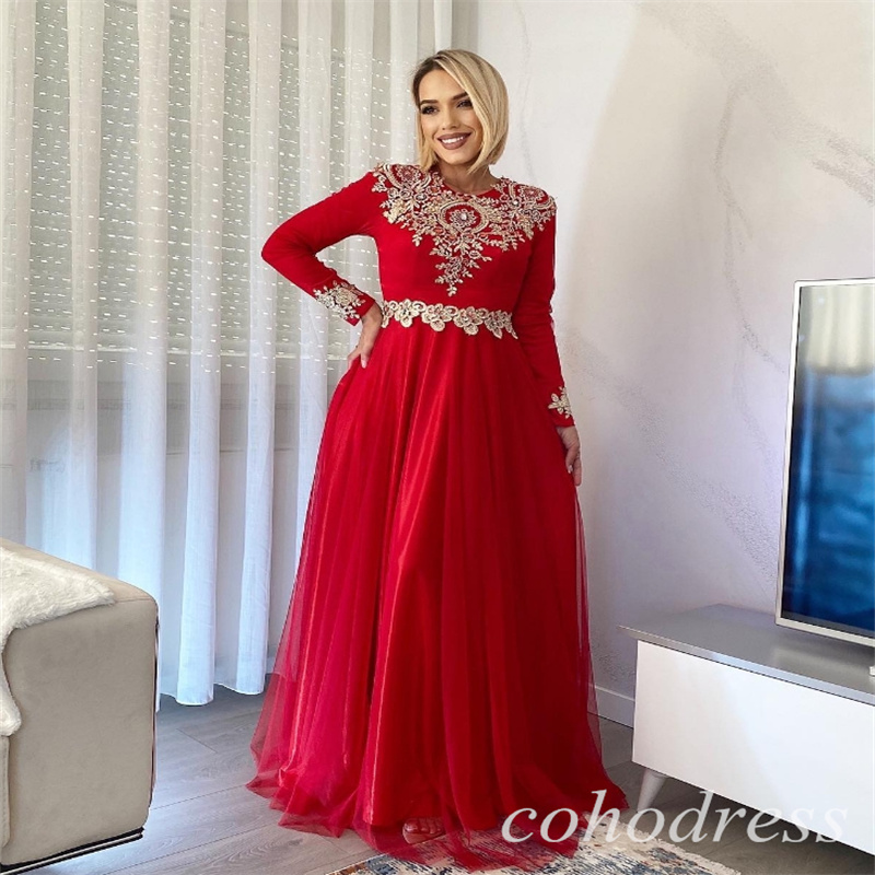 Elegant Muslim Red Evening Dresses With Gold Appliques Long Sleeve Floor Length Arabic Dubai Prom Dress 2025 Vintage Formal Birthday Party Gowns