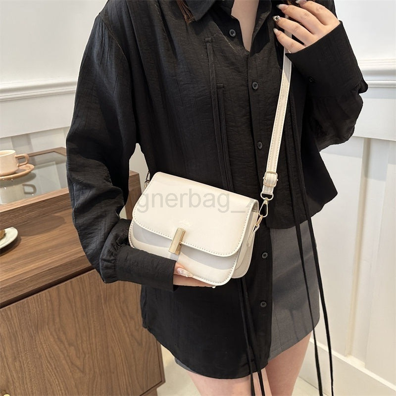 Classic Designer Bag Fashion 10a Top Nikiduncks Woman Handbagevening Bags Niche Crossbody Handbag 2024 Single Shoulder New Highend Sma