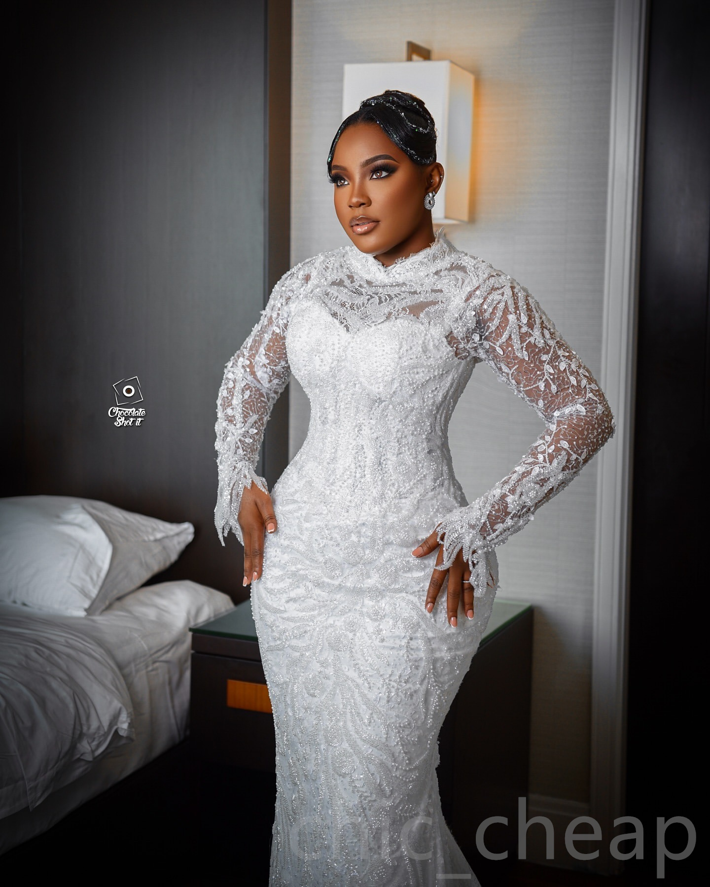 2024 Arabic Aso Ebi Plus Size Off White Mermaid Wedding Dresses Lace Beaded Full Sleeves Vintage Bridal Gowns Dress ZJ0250