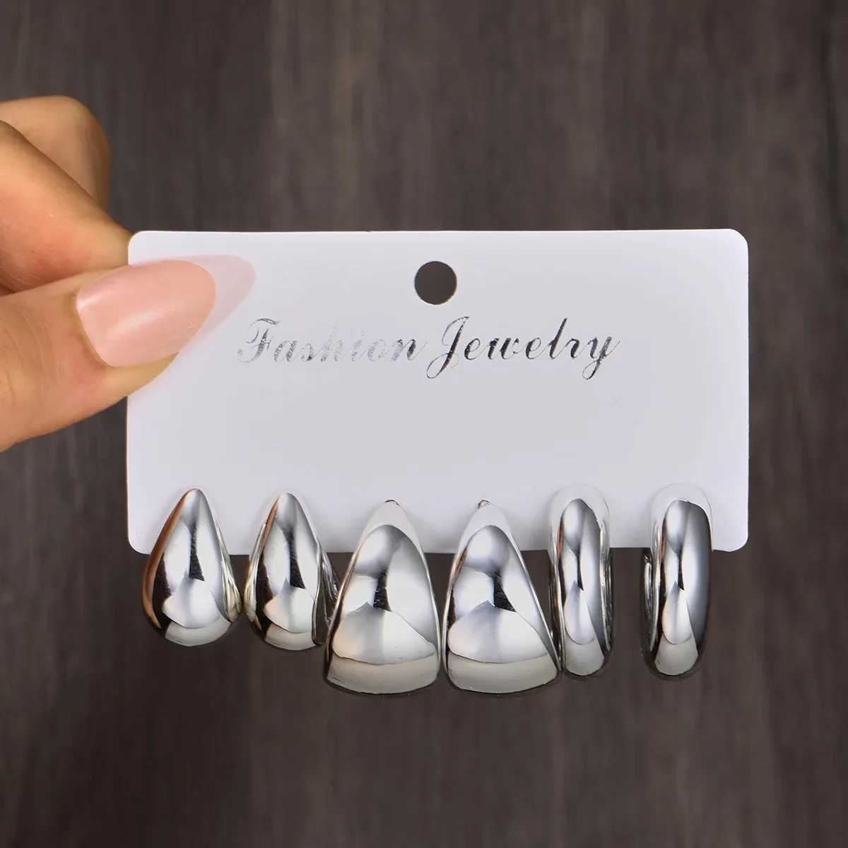 Bohe Retro Smooth Waterdrop Earring Set Wen Geely Gold Round Earrings Party Jewelry X241106