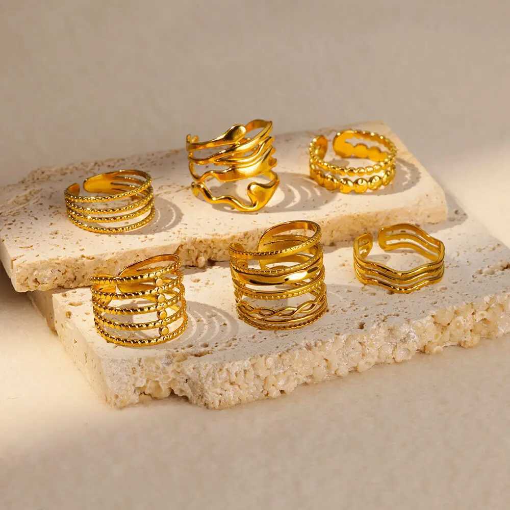 Luxury floral Mti layer wide ring suitable for text doors gold stainless steel ring fashionable jewelry gift Anillos Mujer new X241106