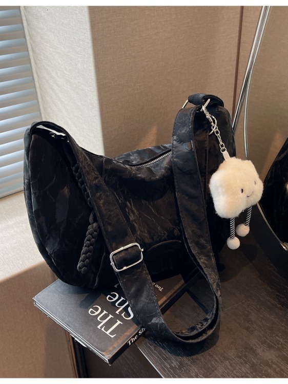 Large Capacity For Women's Autumn Versatile New Fashion Design Single Shoulder Crossbody Dumpling Bag Designer Bags Handbags Women