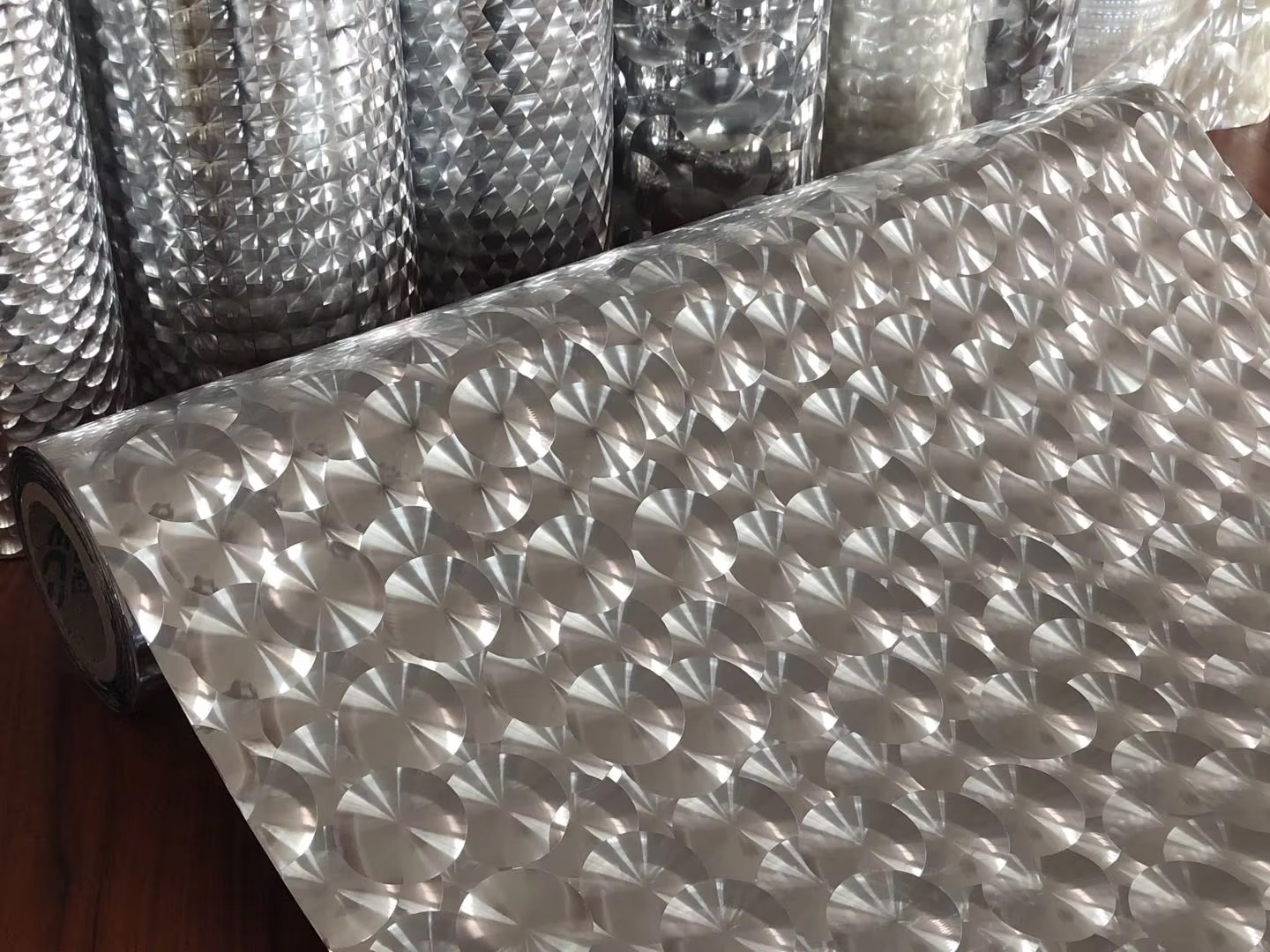 OEM Stretch Wrap Cold Liquid Water Soluble Film for Packing Laundry Pods Soft Transparent Customized Box Picture Item Mic Color
