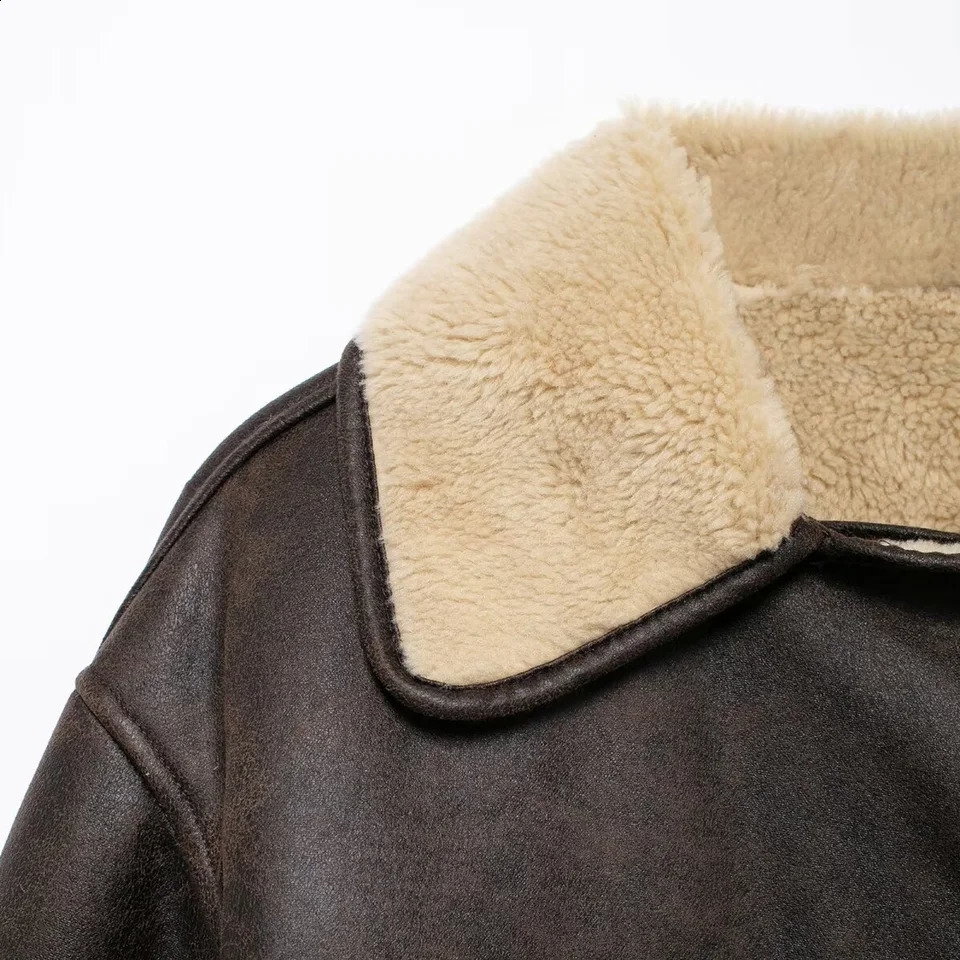 RZRA Womens AutumnWinter coat lapel singlebreasted pockets to dress up chic short leather jacket 241105