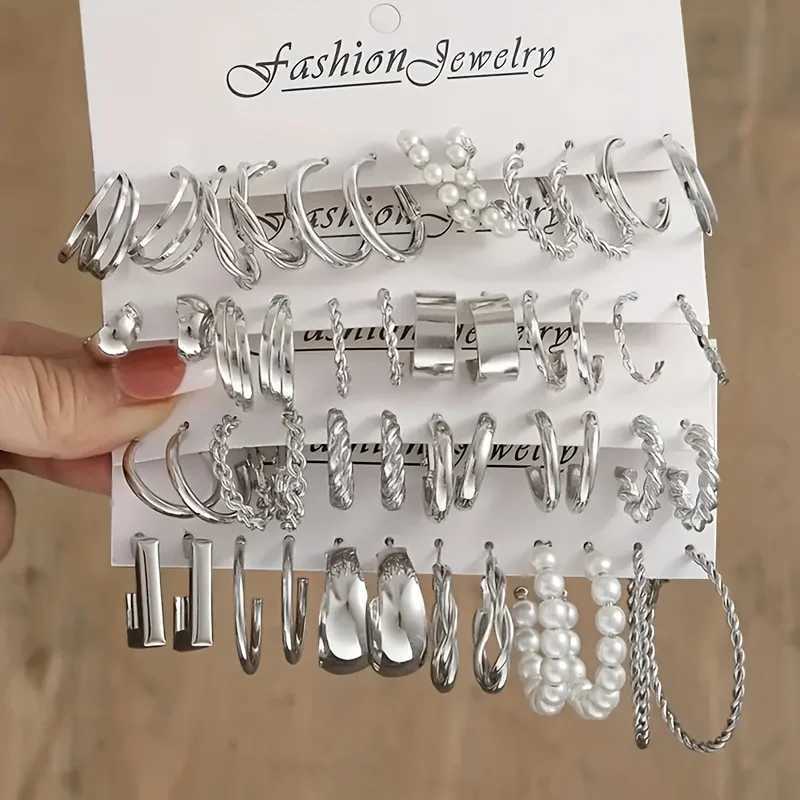 24 piece fashionable retro ring earring set suitable for Wenboho metal rings Geely Twist pearl earrings fashionable jewelry gifts X241106