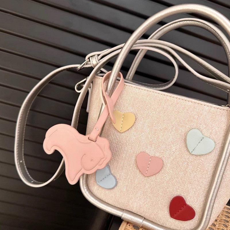 Fashion Classic Bag Designer 10a Top Nikiduncks Woman Handbagevening Bags 2024 for Women Versatile Niche New Bucket Fashionable Commut
