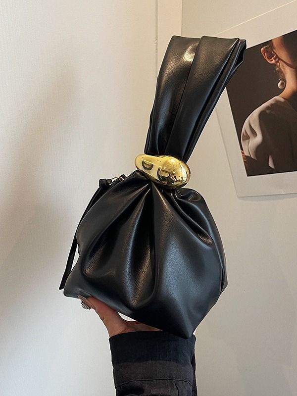 New Pleated Cloud For Women, Fashionable, Versatile, High-end, Design, Casual Handbag Bag Designer Bags Handbags Women