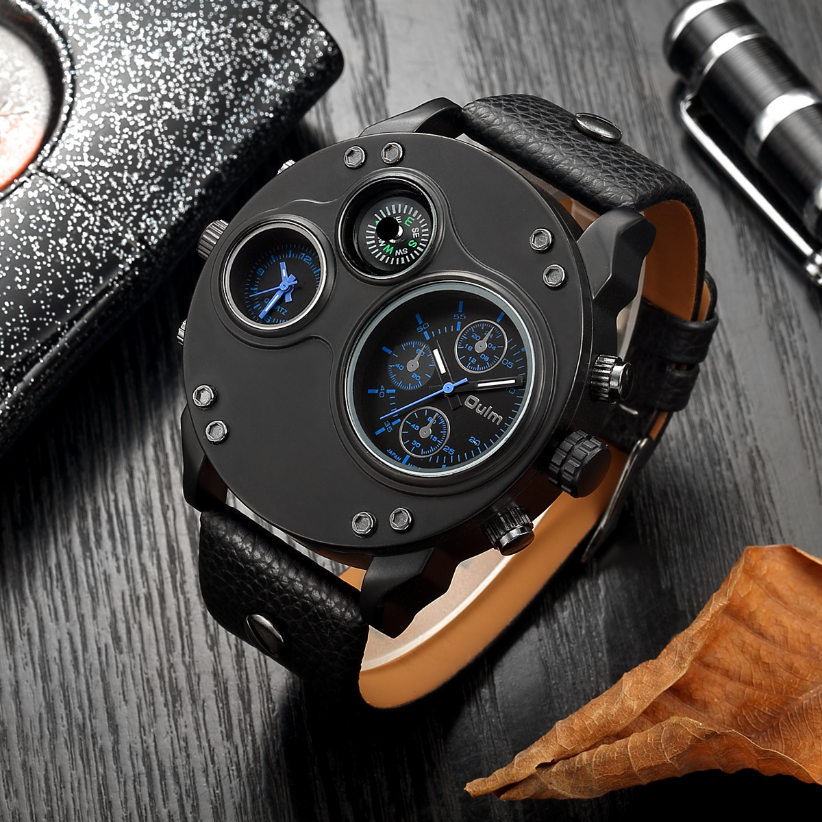 Watch For Men Quartz movement Thickness 15 MM new designer Alloy shell Tempered Glass Mirror Watchs One year warranty 008