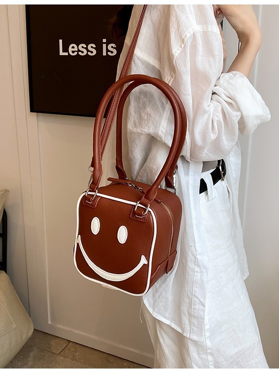 Fashionable And Versatile Autumn Smiling Face Handbag, Single Shoulder Crossbody Small Square Bag Designer Bags Handbags Women